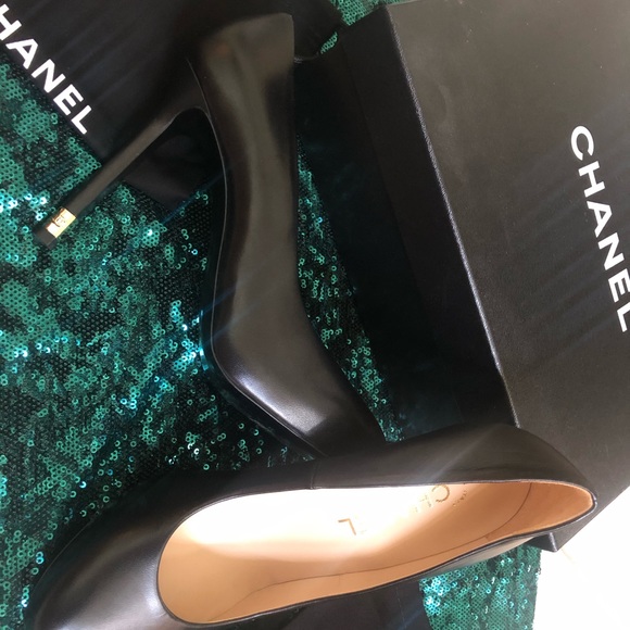 CHANEL 💕🔥 BNWT - Picture 3 of 5